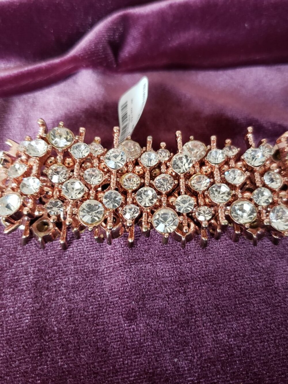 Beautiful Rinstone Bracelet - Picture 4 of 11